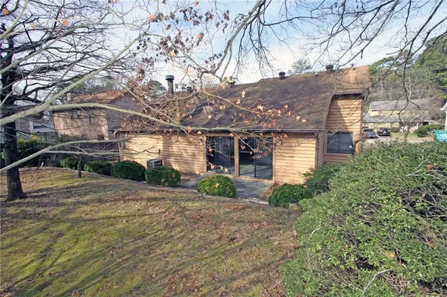 $325,000 | 5053 Audubon Place, Norcross, GA 30093