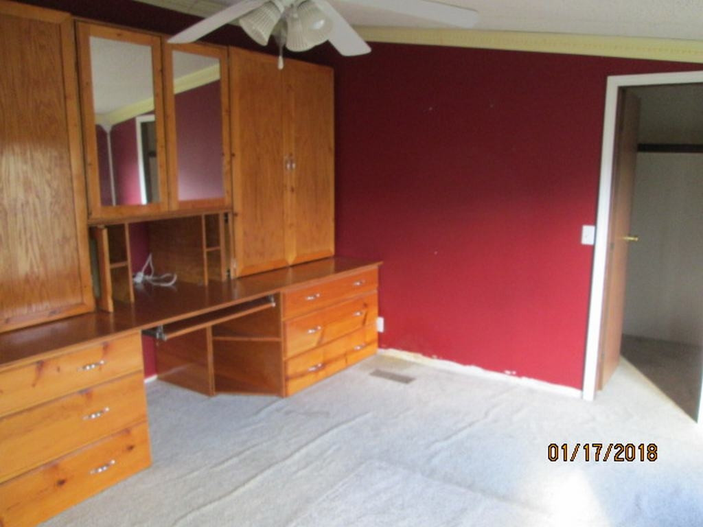 676 Conklin Road Jonesborough, TN 37659 - Photo 8 of 12 BEDROOM 1