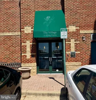 $415,000 | 404 King Farm Boulevard, Unit 40406, Rockville, MD 20850