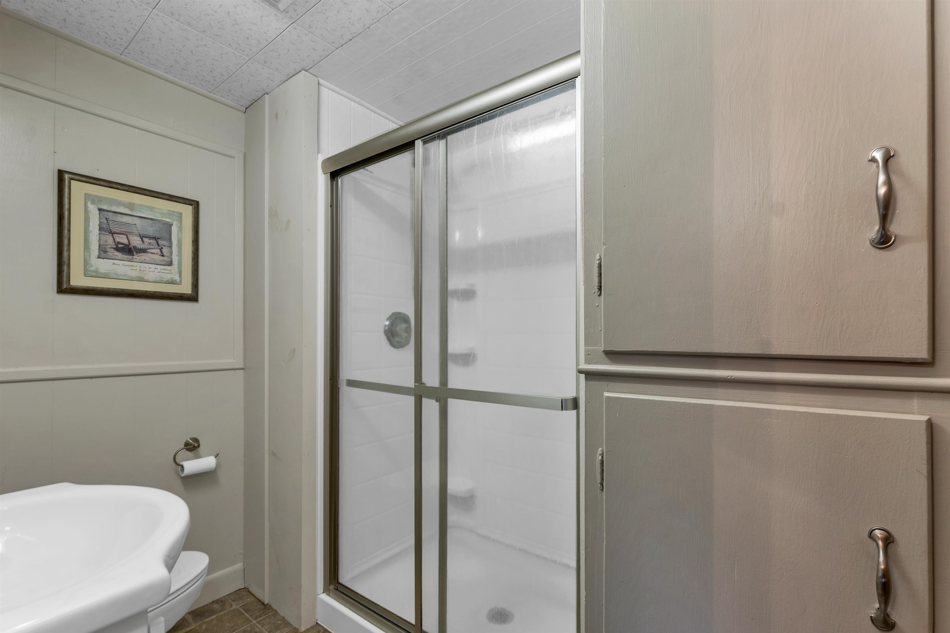 60 Colonial Road Laconia, NH 03246 - Photo 25 of 51 Gallery Image 25