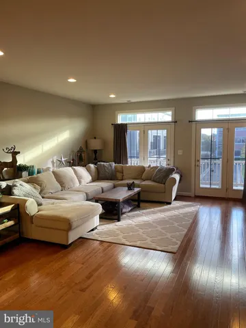 $3,700 | 20706 Duxbury Terrace, Ashburn, VA 20147