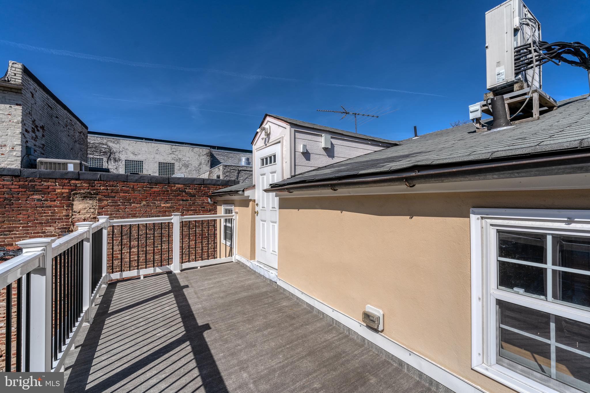 914 South Wolfe Street Baltimore, MD 21231 - Photo 23 of 45