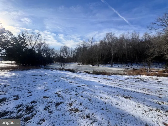 $215,000 | 22 Aeolian Way, Bumpass, VA 23024