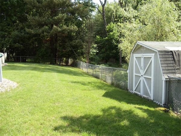 41 Eugene Road Burlington, MA 01803 - Photo 29 of 30 Gallery Image 29