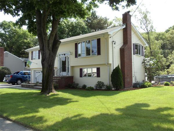 41 Eugene Road Burlington, MA 01803 - Photo 3 of 30 Gallery Image 3