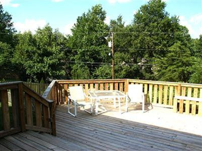 3346 Pepperhill Road Lexington, KY 40502 - Photo 33 of 57 Photo 33