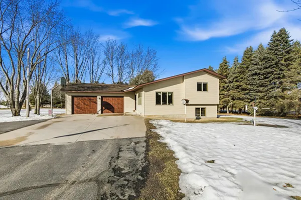 $525,000 | 35003 Stearns 2 County, St. Joseph, MN 56374