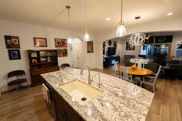 $2,000 | 6359 West Pleasant Oak Court, Florence, AZ 85132