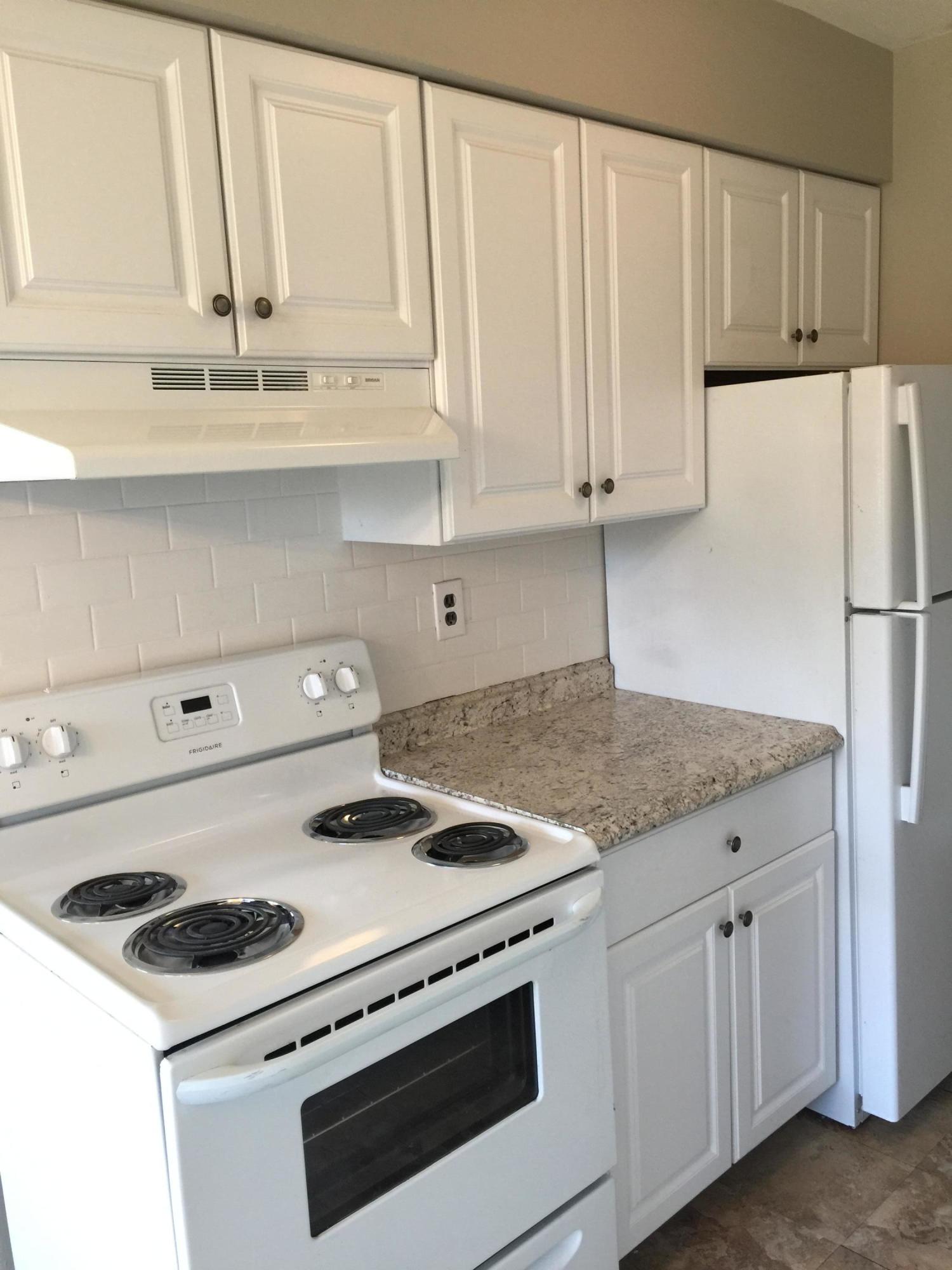 3 Windsor Terrace, Unit F Freehold, NJ 07728 - Photo 4 of 9 IMG_4609