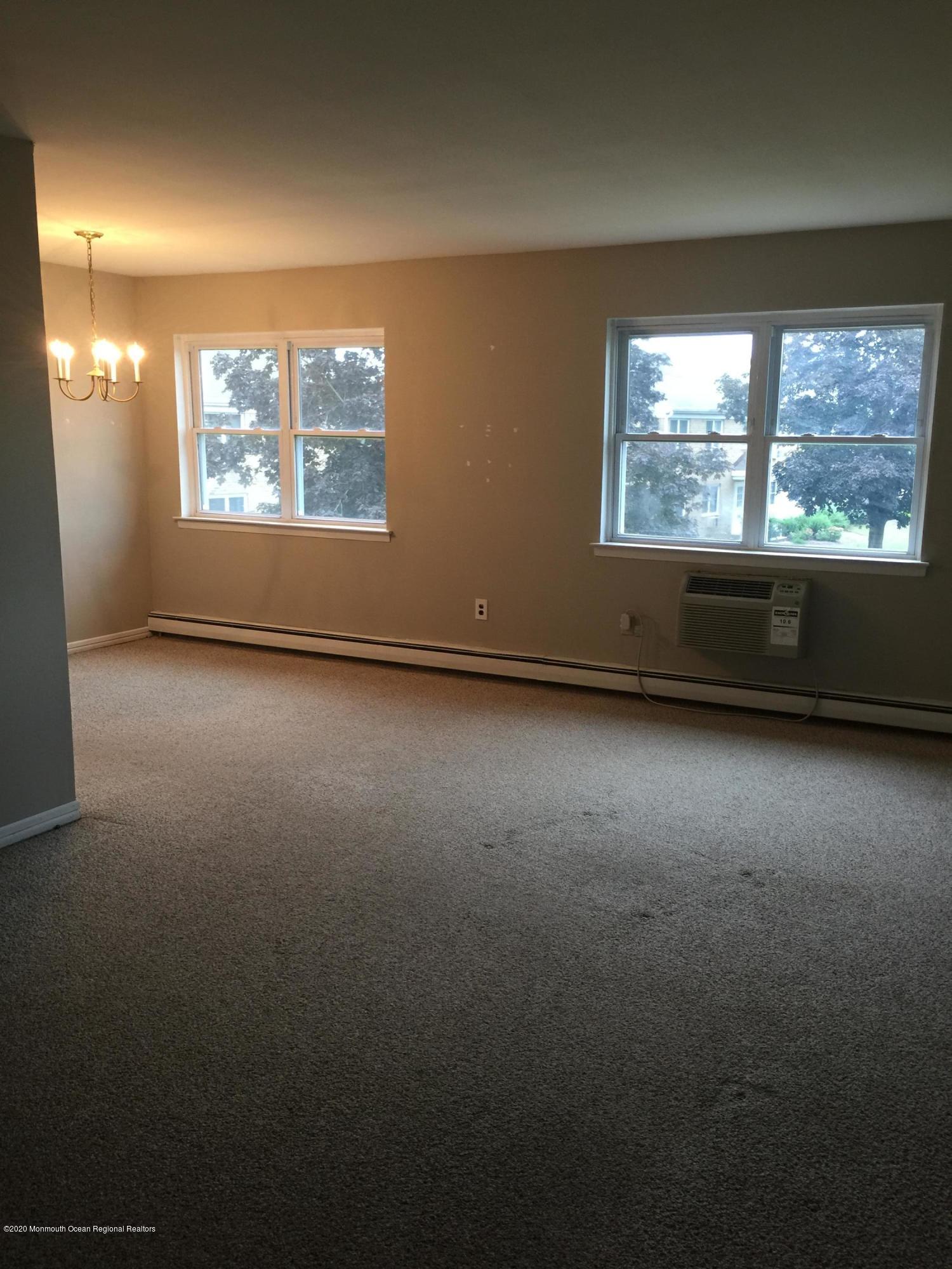 3 Windsor Terrace, Unit F Freehold, NJ 07728 - Photo 8 of 9 Windsor LR