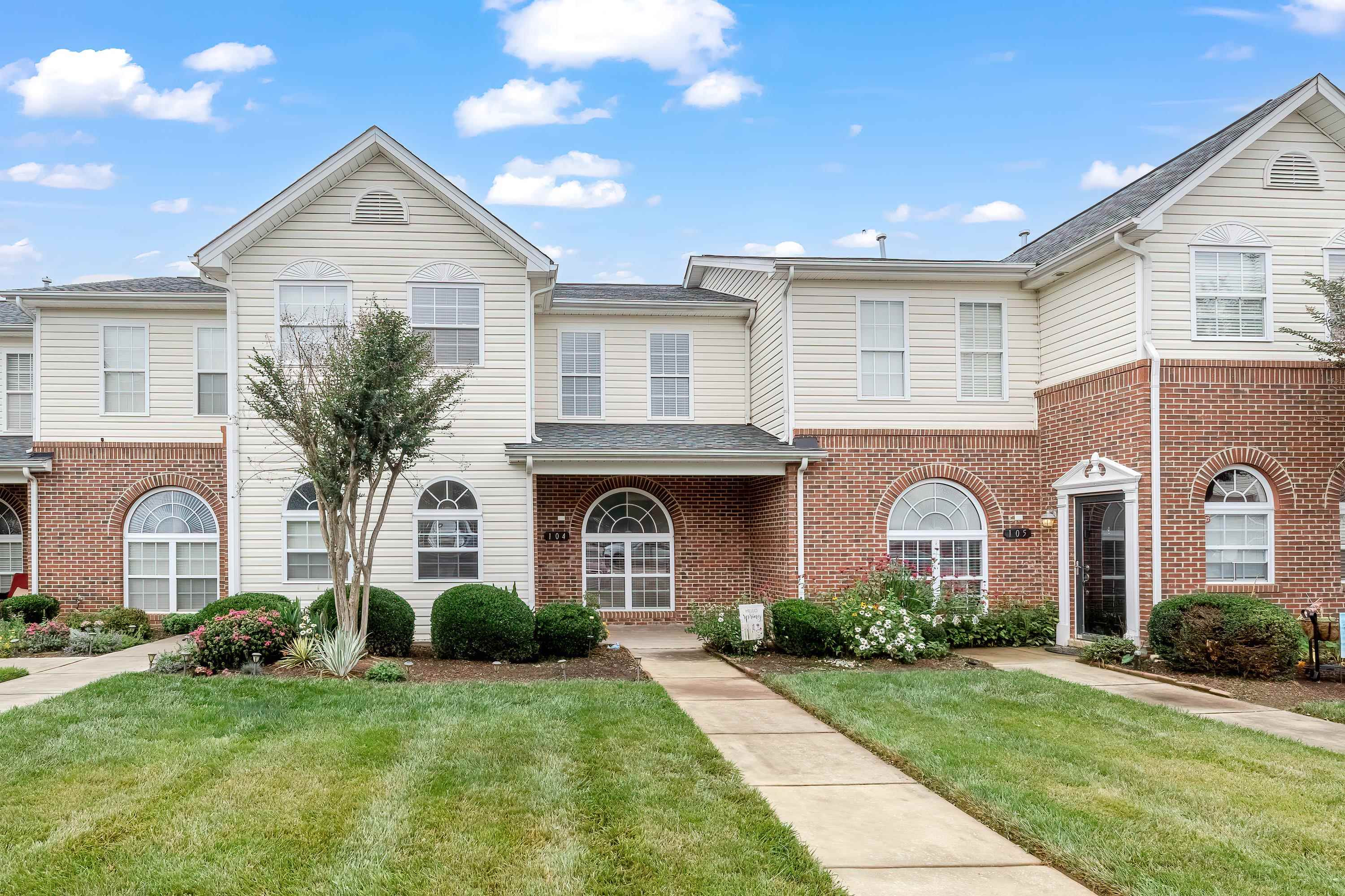 2131 Piney Brook Road, Unit 104 Raleigh, NC 27614 - Photo 1 of 37 Photo 1