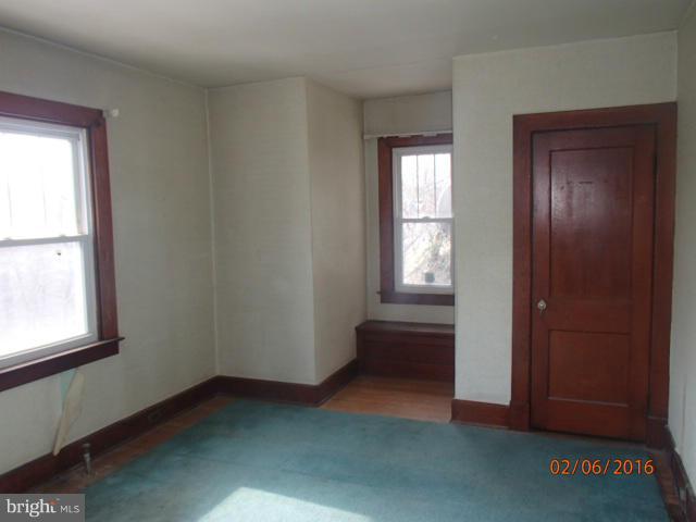 3730 Winterbourne Road Baltimore, MD 21216 - Photo 13 of 25 Interior (General)