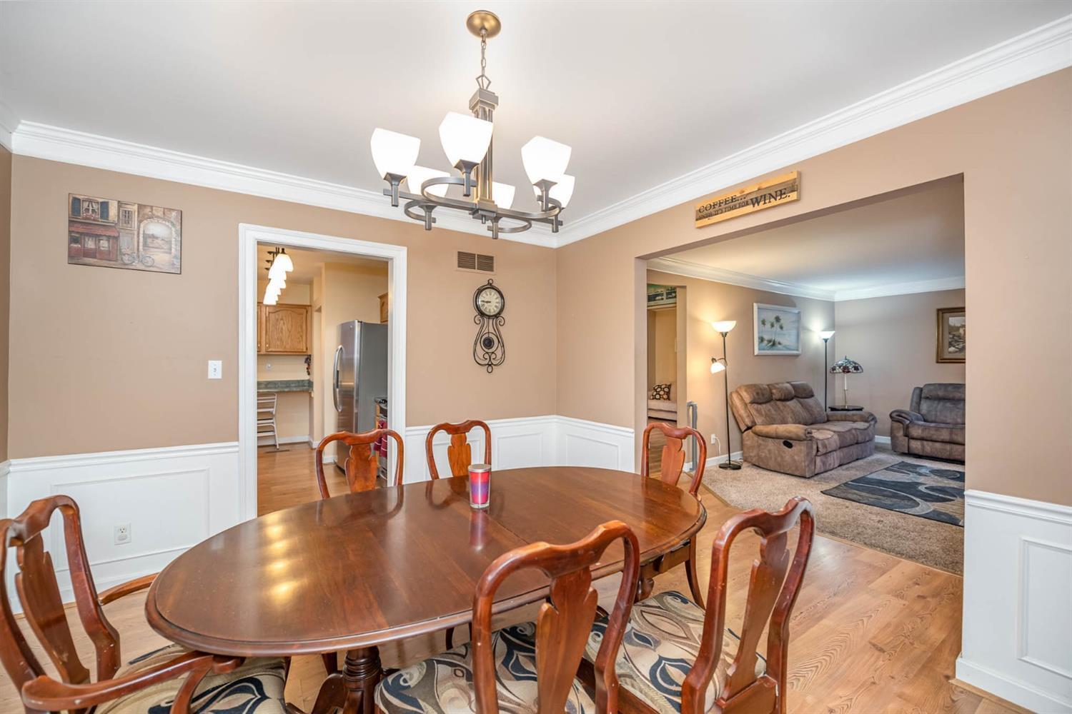 6343 Euclid Road Madeira, OH 45236 - Photo 11 of 35 Gallery Image 11