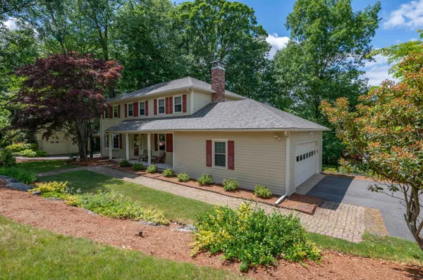 $650,000 | 3 Aspen Court, Nashua, NH 03062