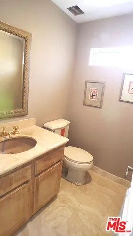 $7,975 | 3873 Beverly Ridge Drive, Sherman Oaks, CA 91423