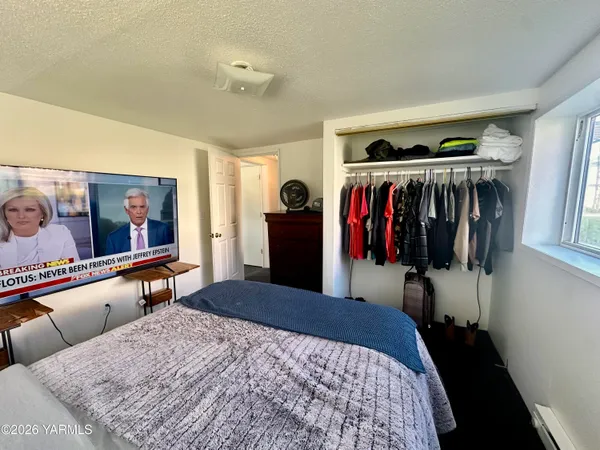 $375,000 | 3001 Clinton Way, Yakima, WA 98902