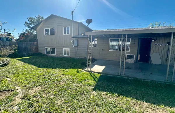 $375,000 | 3001 Clinton Way, Yakima, WA 98902