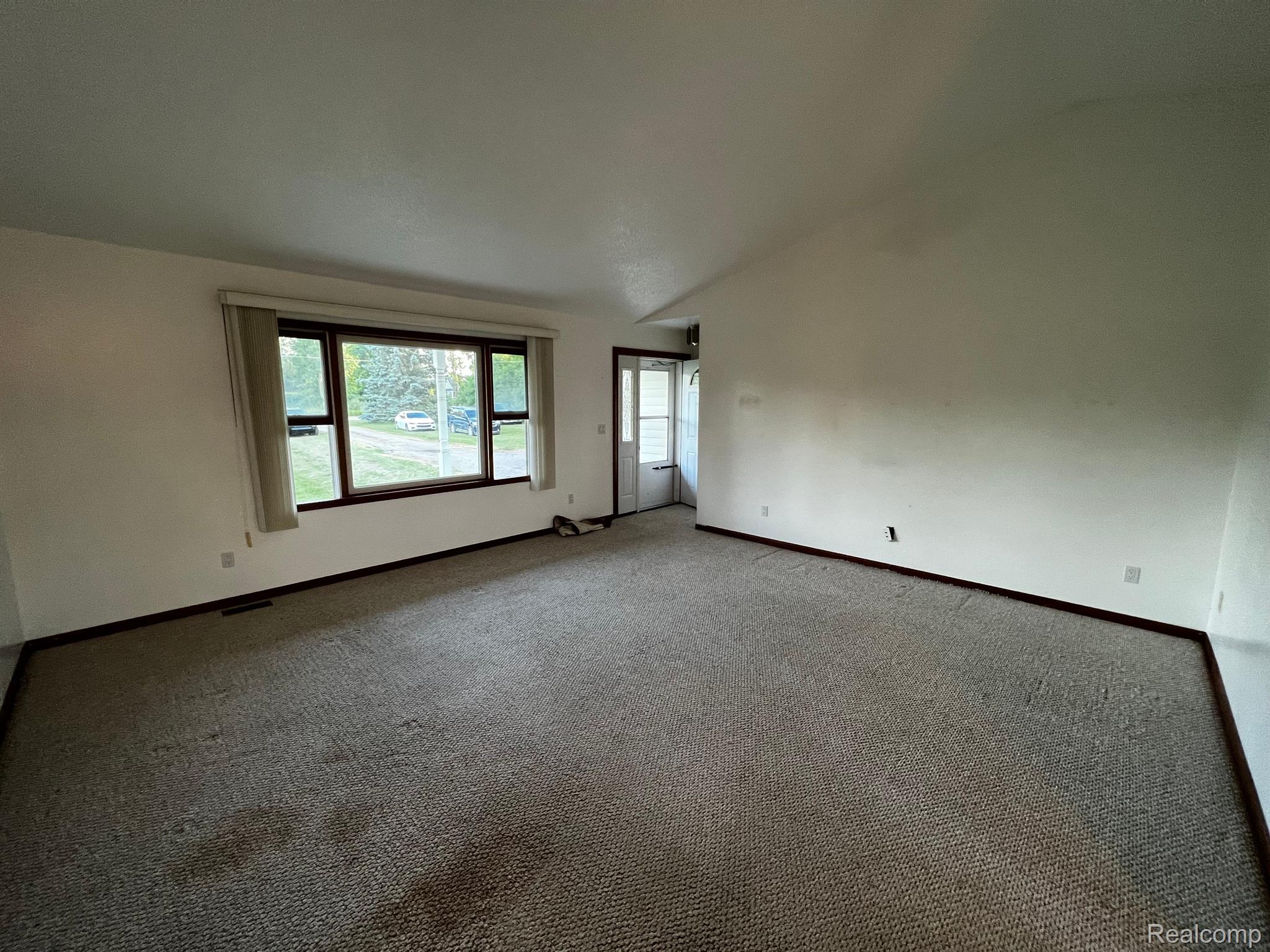 3312 Warner Road Howell, MI 48855 - Photo 6 of 15 Gallery Image 6