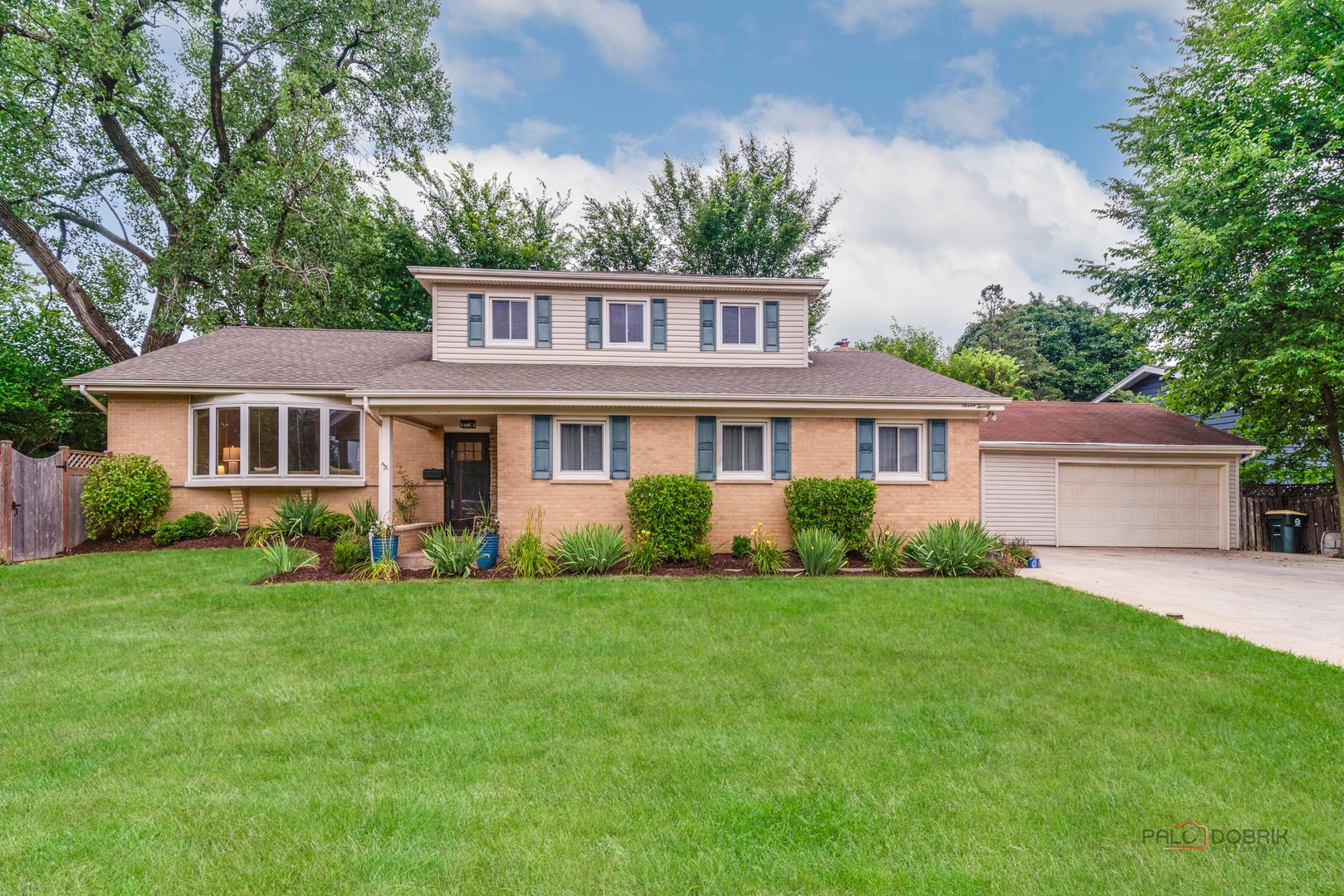 720 Butterfield Road Libertyville, IL 60048 - Photo 1 of 50