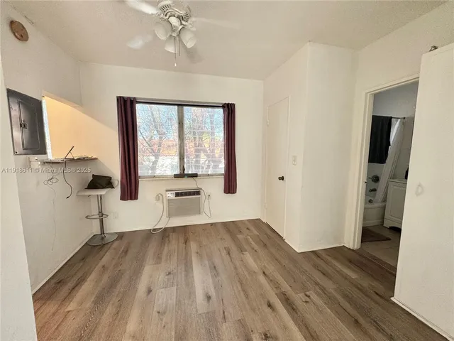 $1,500 | 4740 Pine Tree Drive, Unit 32, Miami Beach, FL 33140