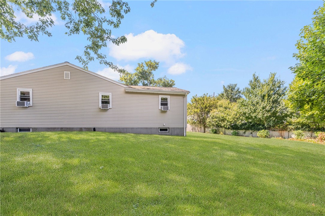 7 Restmere Terrace, Unit A Middletown, RI 02842 - Photo 26 of 34 Gallery Image 26