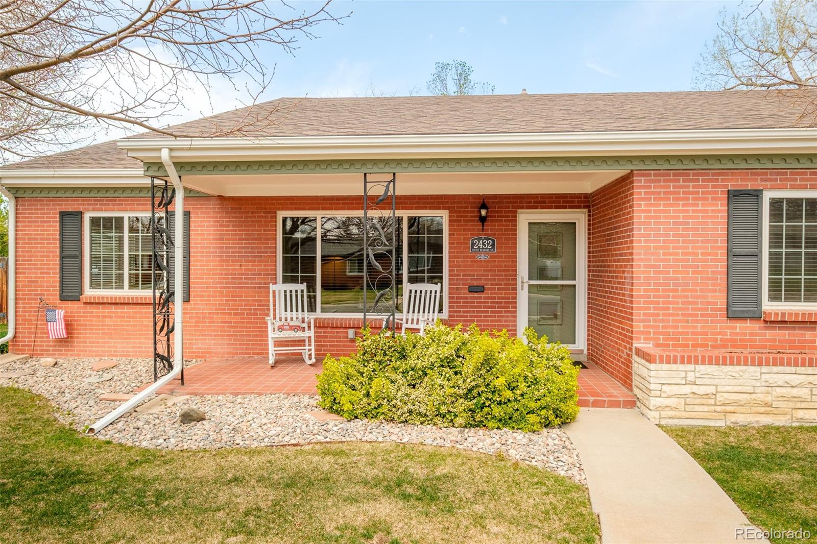 2432 South Kearney Street Denver, CO 80222 - Photo 2 of 37