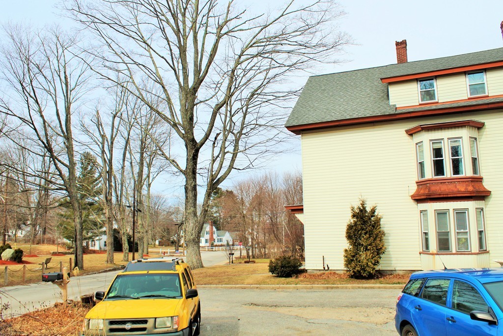 6 Martin Road Douglas, MA 01516 - Photo 2 of 28