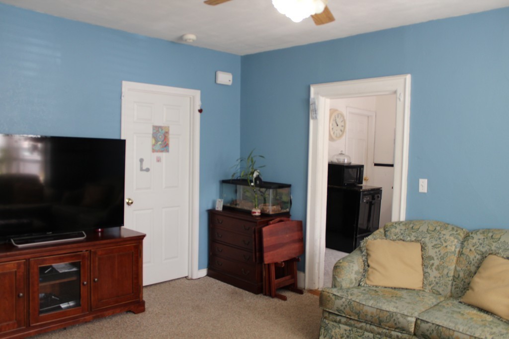 6 Martin Road Douglas, MA 01516 - Photo 8 of 28
