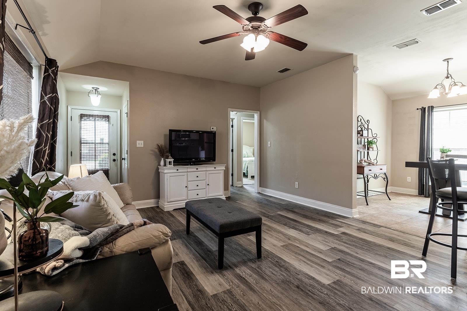 8960 Spring Grove North Mobile, AL 36695 - Photo 4 of 24