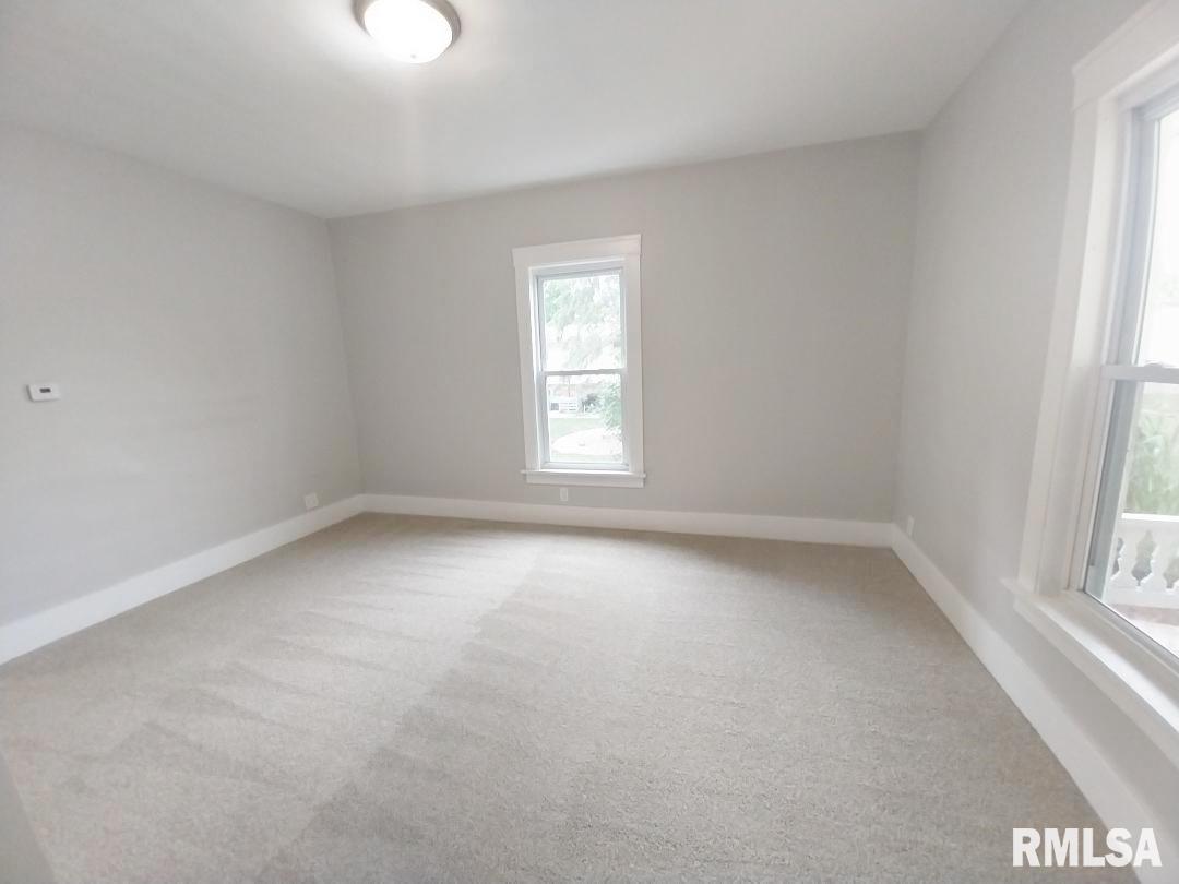 513 West Clay Street Brimfield, IL 61517 - Photo 11 of 33