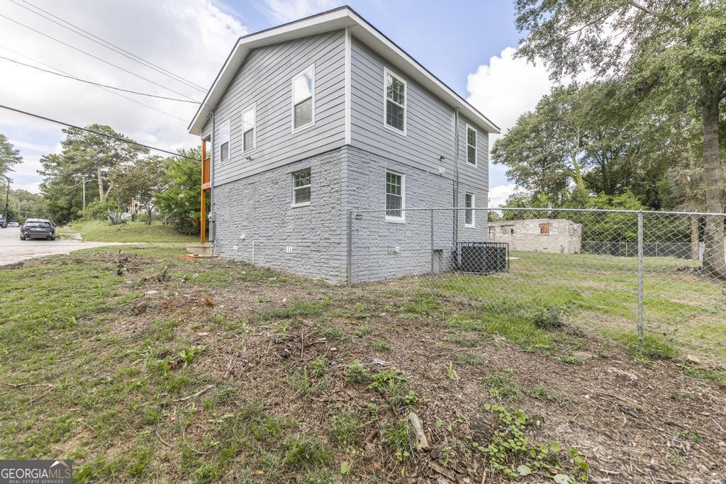 1909 Dannenberg Avenue Macon, GA 31201 - Photo 35 of 55 a backyard of a house