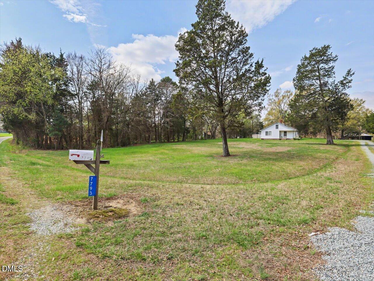 7793 Ridgeville Road Leasburg, NC 27291 - Photo 3 of 91