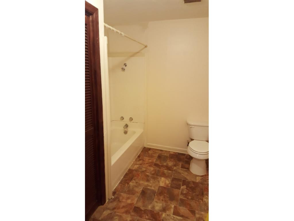 151 Rainbolt Street, Unit 4 Butler, TN 37640 - Photo 8 of 19 Apt 1 Bathroom