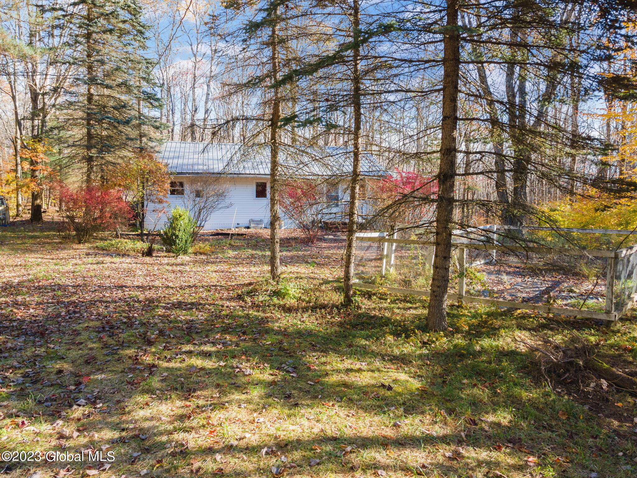 391 Peraglie Road Jefferson, NY 12093 - Photo 8 of 29 5-web-or-mls-391PeraglieRd_05