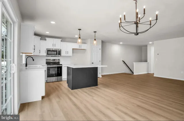 $329,990 | 113 Beech Tree Court, Annville, PA 17003