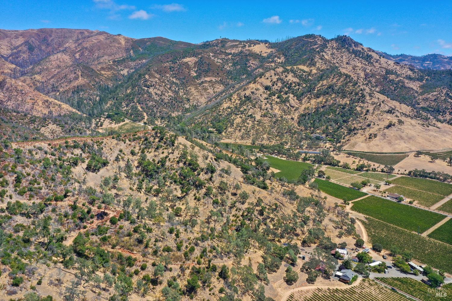2334 Pickett Road Calistoga, CA 94515 - Photo 22 of 27 Gallery Image 22