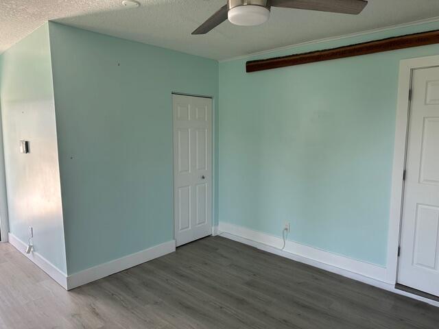 907 Southeast Lake Street Stuart, FL 34994 - Photo 21 of 23 IMG_6033