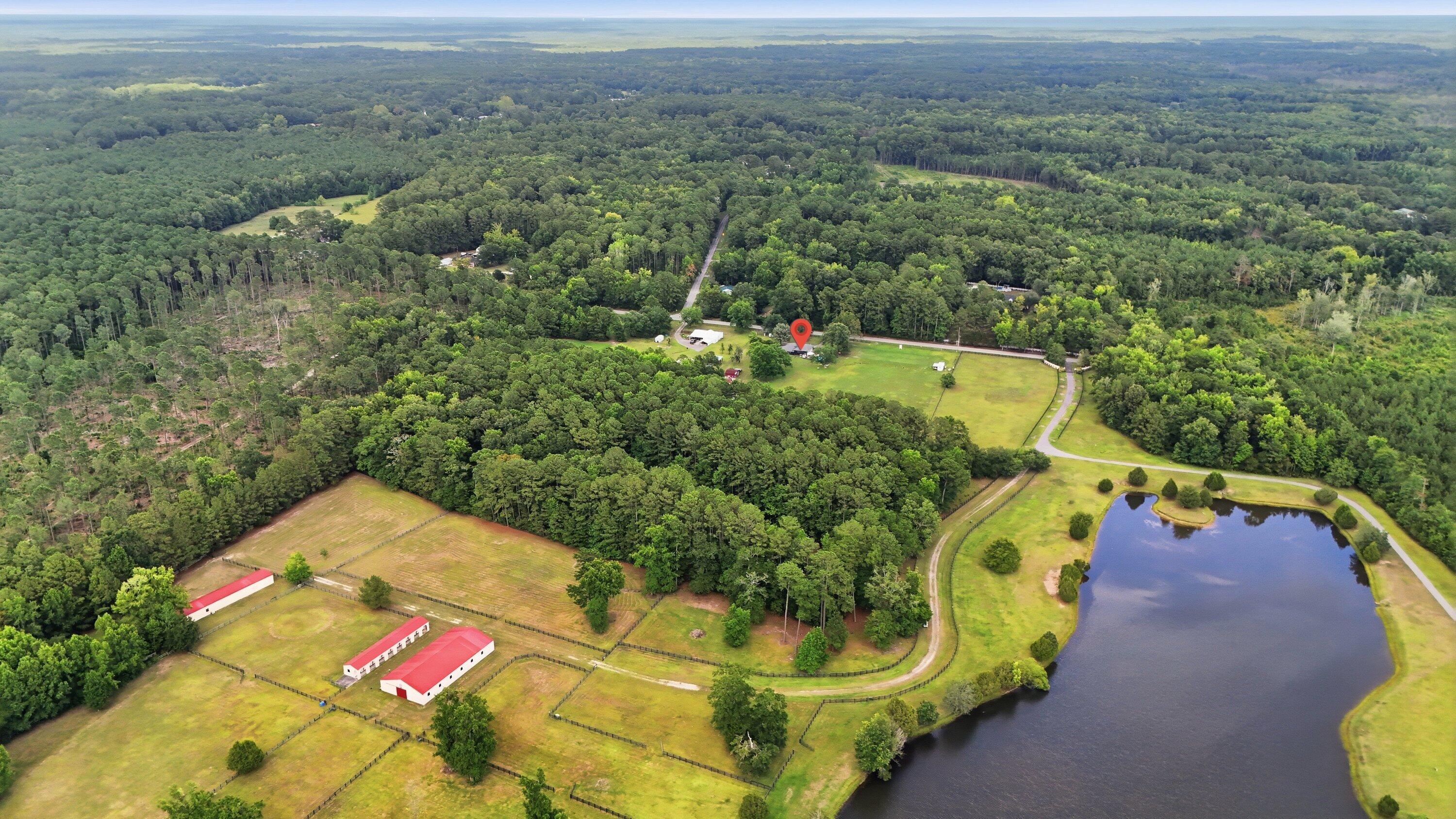 10007 Jacksonboro Road Cottageville, SC 29435 - Photo 2 of 38 Country Living at It's Best