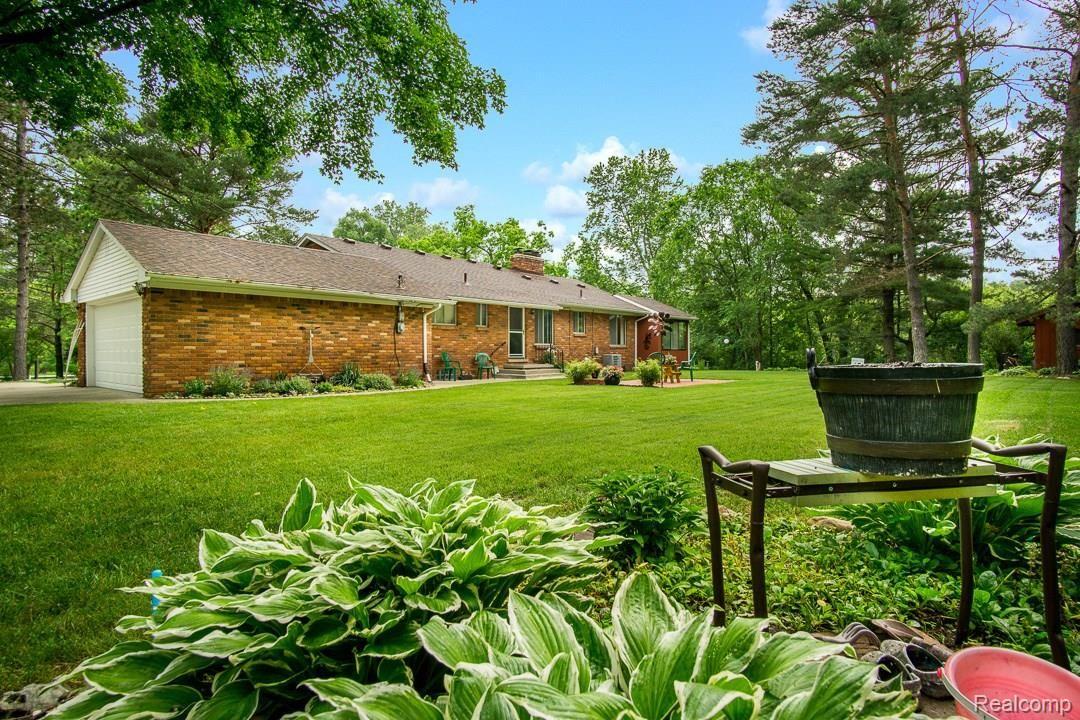 1669 West Gunn Road Rochester, MI 48306 - Photo 43 of 44 1669-Gunn-044.jpg