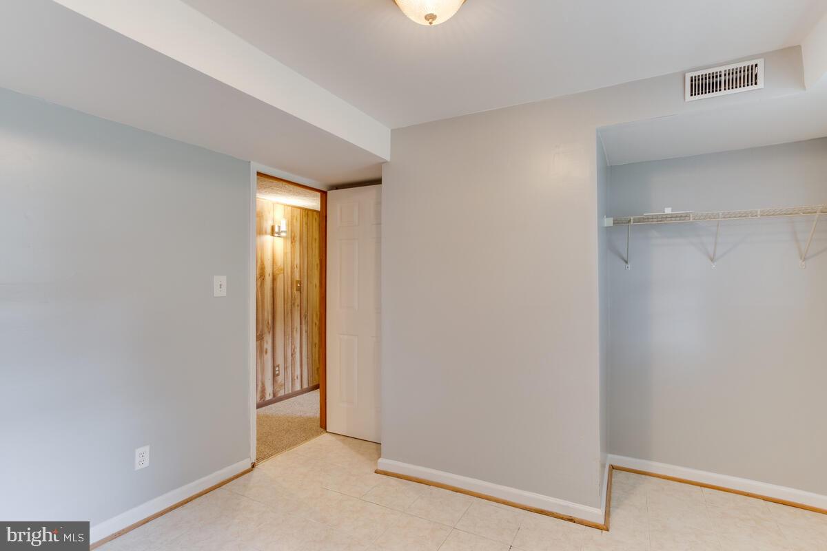 3315 Oaklawn Road Fort Washington, MD 20744 - Photo 17 of 22 Bedroom 4