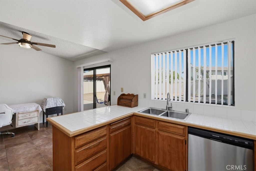 26214 Lazy Creek Road Menifee, CA 92586 - Photo 13 of 29