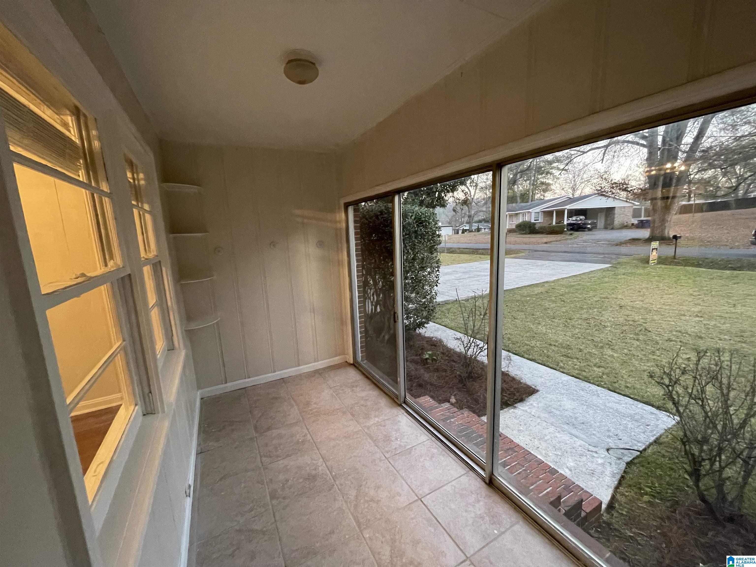 814 5th Avenue Southwest Alabaster, AL 35007 - Photo 6 of 21