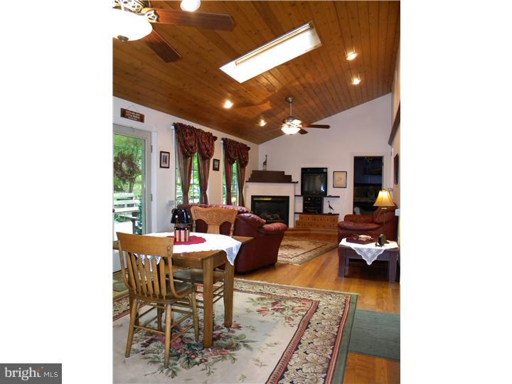11 Granite Way Ottsville, PA 18942 - Photo 4 of 24 Great Room
