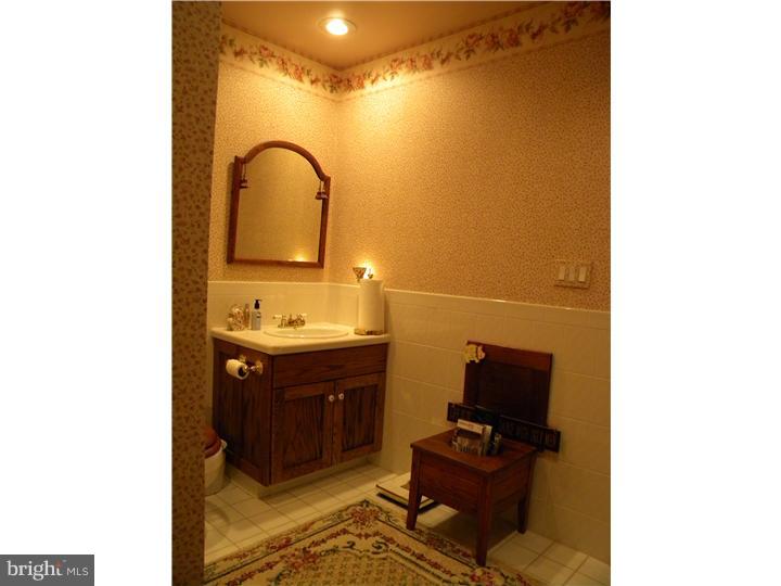 11 Granite Way Ottsville, PA 18942 - Photo 9 of 24 Bathroom