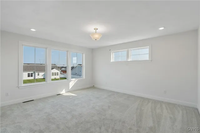 $575,900 | 103 Terwillager Lane, Manlius, NY 13116