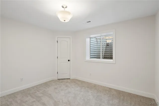 $575,900 | 103 Terwillager Lane, Manlius, NY 13116