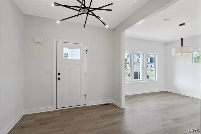 $575,900 | 103 Terwillager Lane, Manlius, NY 13116