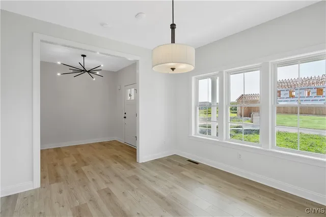 $575,900 | 103 Terwillager Lane, Manlius, NY 13116