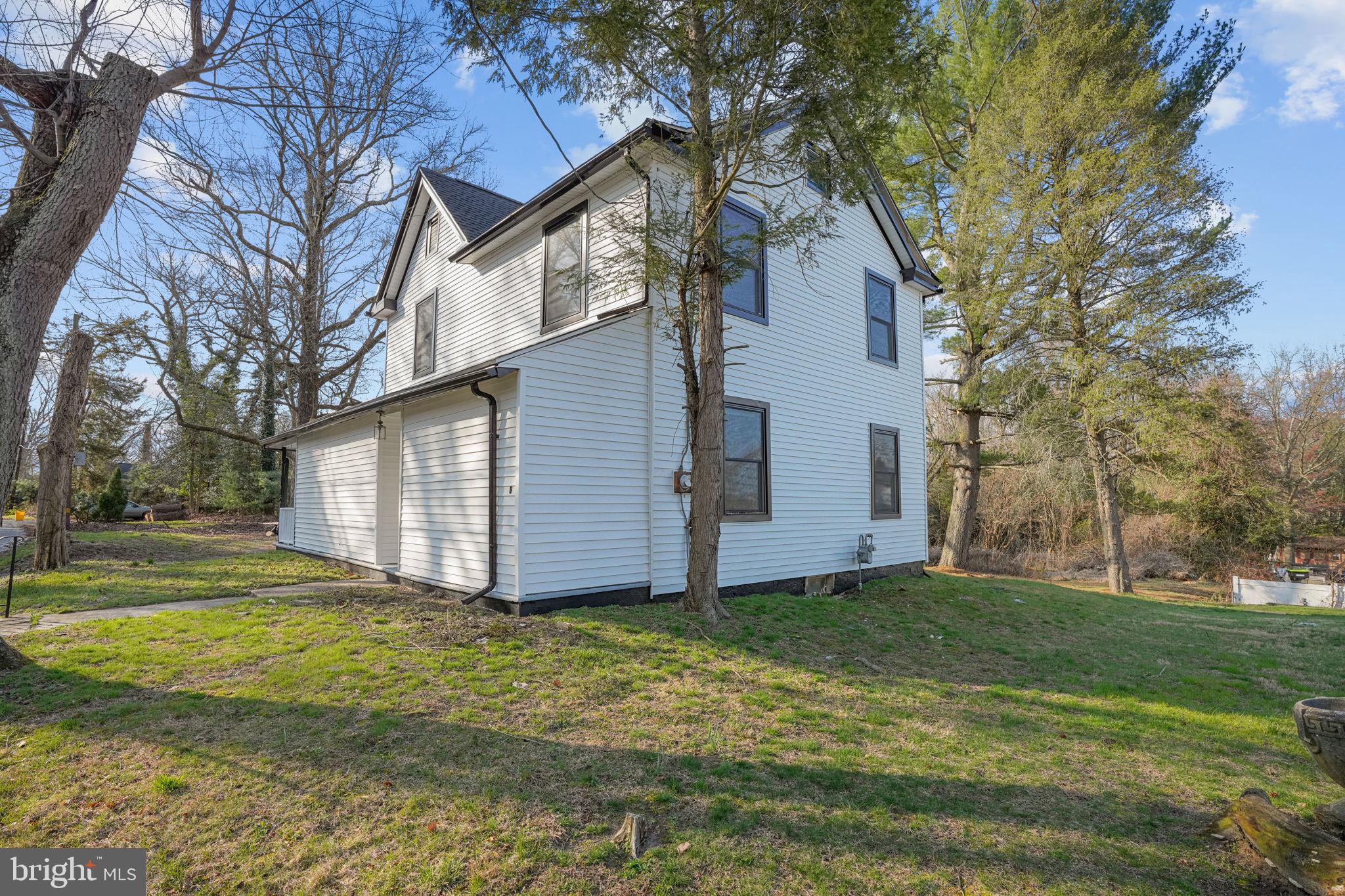 218 Lake Avenue Clementon, NJ 08021 - Photo 42 of 50