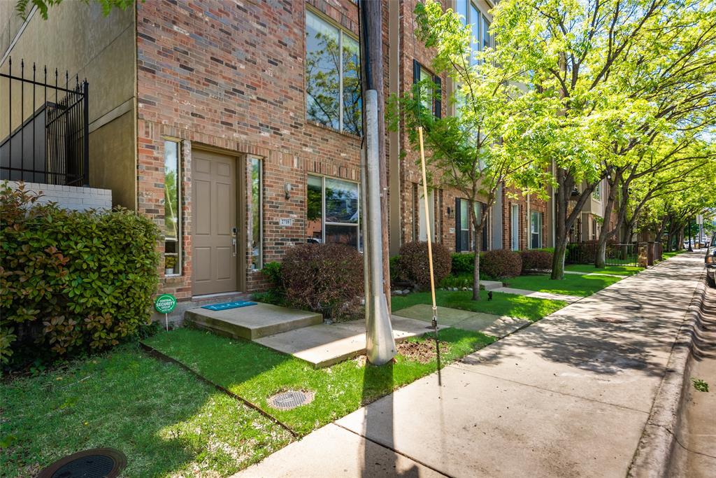 2718 Floyd Street Dallas, TX 75204 - Photo 3 of 25 a view of a garden with a patio